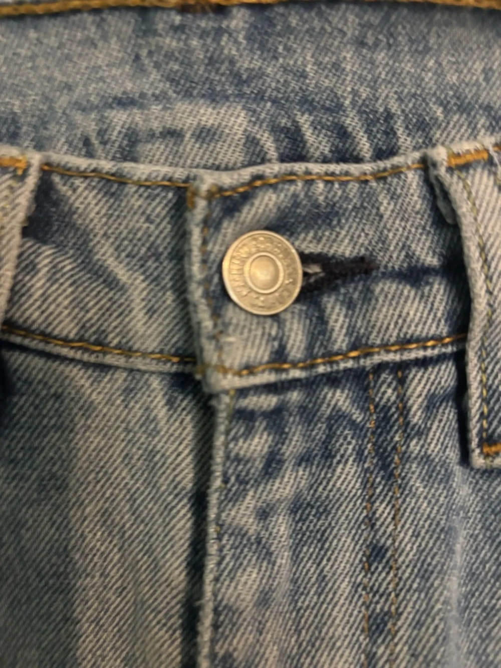 Levis preowned from